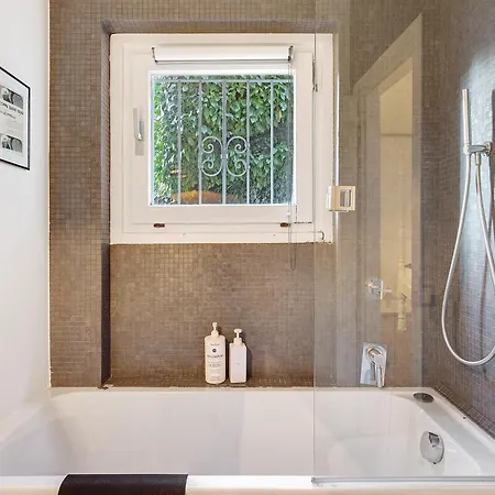 Apartman Charming View